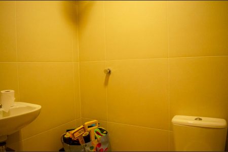 Apartamento para alugar com 177m², 3 quartos e 3 vagasBanheiro de Serviço