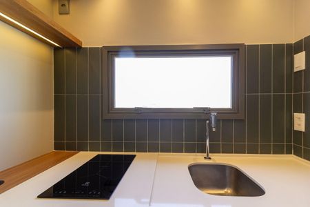 Cozinha de apartamento para alugar com 1 quarto, 45m² em Campo Belo, São Paulo