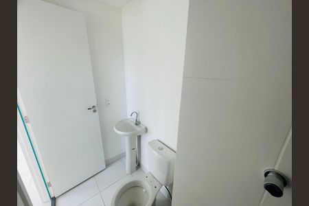 Apartamento para alugar com 32m², 2 quartos e sem vagaBanheiro