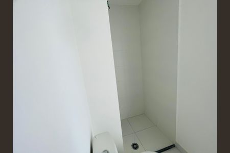 Apartamento para alugar com 32m², 2 quartos e sem vagaBanheiro