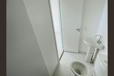 Apartamento para alugar com 32m², 2 quartos e sem vagaBanheiro