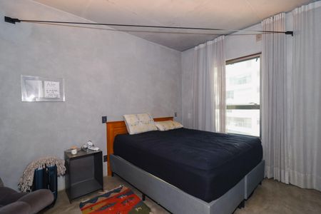 Apartamento à venda com 77m², 1 quarto e 1 vagaSuite