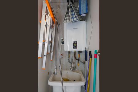 Apartamento à venda com 77m², 1 quarto e 1 vagaÁrea de Serviço