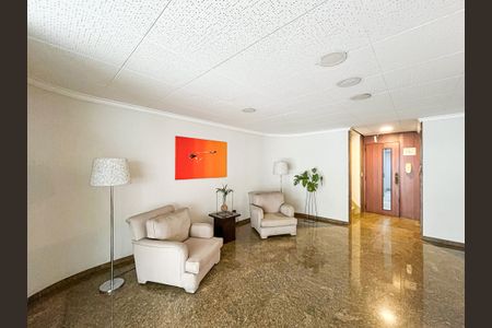 Apartamento à venda com 96m², 3 quartos e 1 vagaHall social