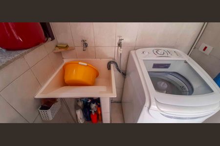 Casa à venda com 105m², 2 quartos e 2 vagasÁrea de Serviço