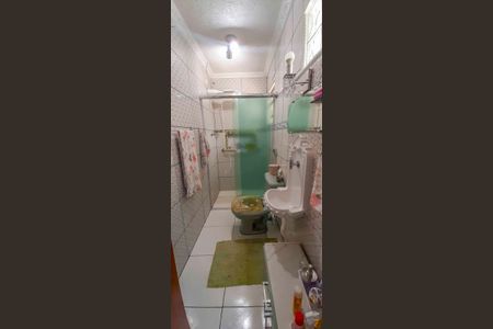 Casa à venda com 105m², 2 quartos e 2 vagasBanheiro da Suíte