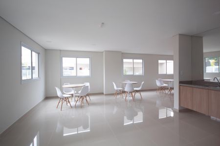 Apartamento à venda com 45m², 2 quartos e 1 vagaÁrea comum - Salão de festas