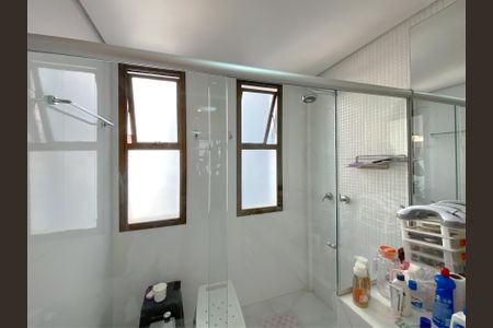 Apartamento à venda com 150m², 4 quartos e 4 vagasBanheiro Social