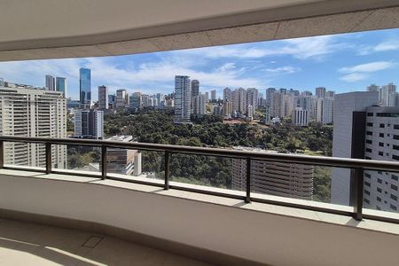 Apartamento à venda com 377m², 4 quartos e 4 vagas