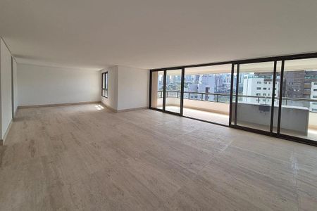 Apartamento à venda com 377m², 4 quartos e 4 vagas