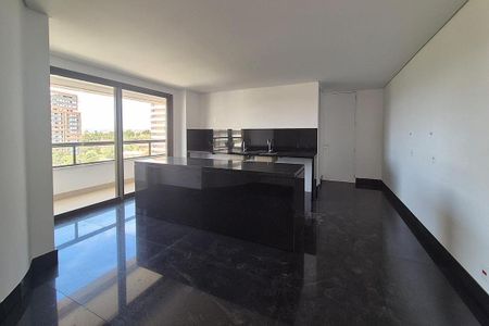 Apartamento à venda com 377m², 4 quartos e 4 vagas