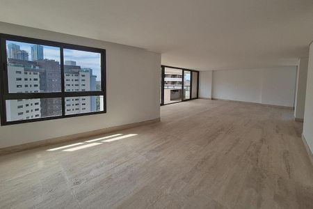 Apartamento à venda com 377m², 4 quartos e 4 vagas