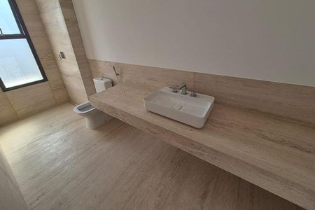 Apartamento à venda com 377m², 4 quartos e 4 vagas