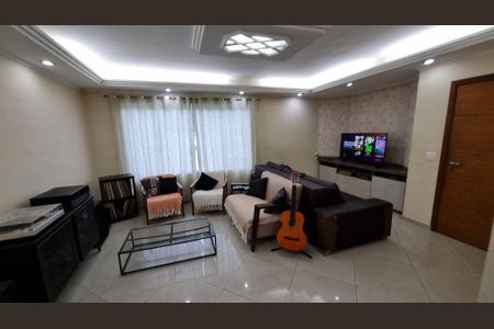 Casa à venda com 4 quartos, 330m² em Jardim Textil, São Paulo