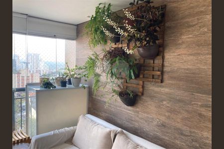 Apartamento à venda com 3 quartos, 122m² em Campo Belo, São Paulo