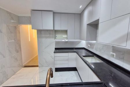 Casa à venda com 3 quartos, 120m² em Vila Aricanduva, São Paulo