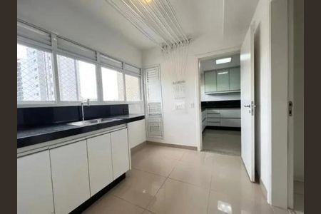 Apartamento à venda com 210m², 4 quartos e 3 vagas