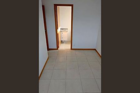 Apartamento à venda com 2 quartos, 57m² em Pendotiba, Niterói