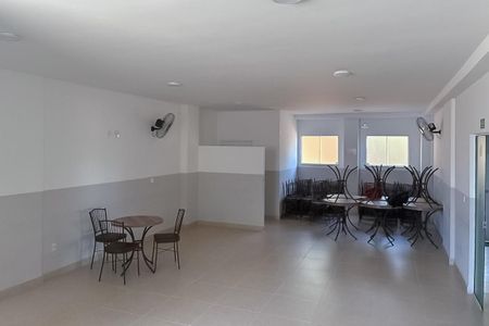 Apartamento para alugar com 55m², 2 quartos e 1 vagaÁrea comum - Salão de festas