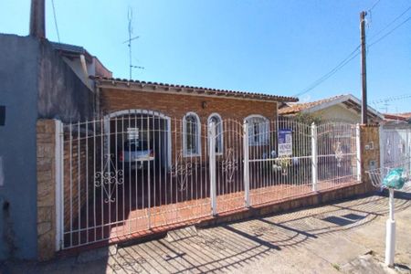 Casa à venda com 135m², 3 quartos e 2 vagas Casa à venda com 135m², 3 quartos e 2 vagasFachada do Prédio