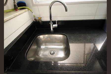 Apartamento à venda com 70m², 3 quartos e 1 vagaÁrea de Serviço