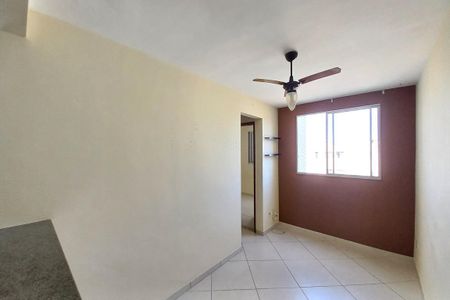 Apartamento para alugar com 50m², 2 quartos e 1 vagaSala