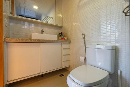 Studio à venda com 42m², 1 quarto e 1 vaga Studio à venda com 42m², 1 quarto e 1 vagaBanheiro Social