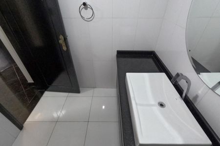 Apartamento para alugar com 144m², 3 quartos e 1 vagaLavabo
