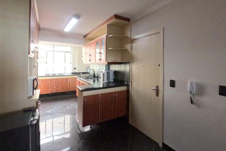 Apartamento para alugar com 144m², 3 quartos e 1 vagaCozinha
