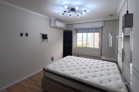 Apartamento para alugar com 144m², 3 quartos e 1 vagaSuíte 1