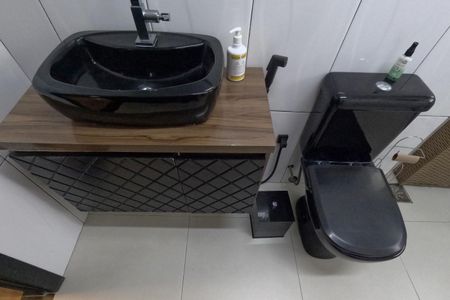 Apartamento para alugar com 144m², 3 quartos e 1 vagaBanheiro da Suíte 1