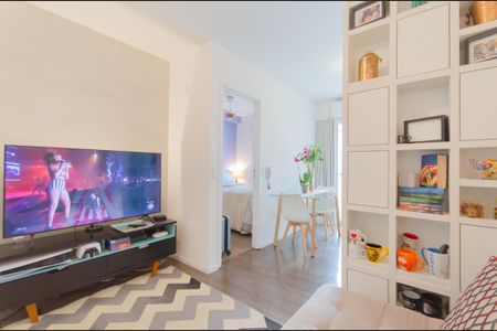 Apartamento para alugar com 37m², 1 quarto e 1 vagaSala