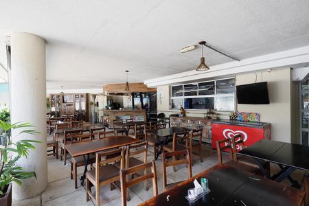 Apartamento à venda com 92m², 3 quartos e 2 vagasRestaurante