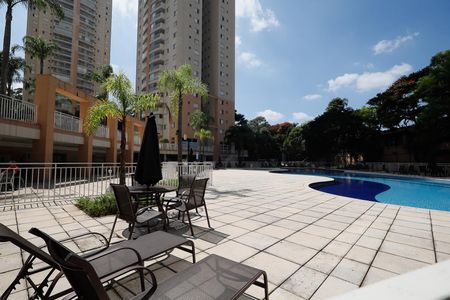 Apartamento à venda com 92m², 3 quartos e 2 vagasÁrea comum - Piscina