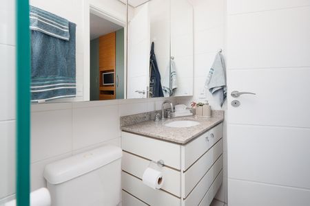 Apartamento à venda com 92m², 3 quartos e 2 vagasBanheiro da Suíte
