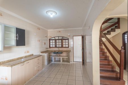 Casa à venda com 182m², 3 quartos e 4 vagasCozinha