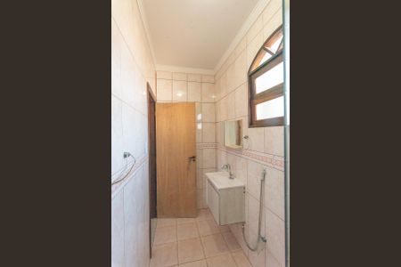 Casa à venda com 182m², 3 quartos e 4 vagasBanheiro da Suíte