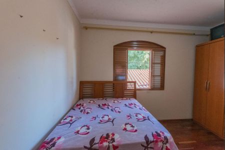 Casa à venda com 182m², 3 quartos e 4 vagasQuarto 1