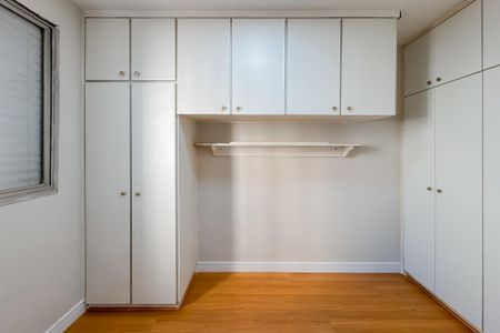 Apartamento à venda com 40m², 1 quarto e 1 vagaQuarto