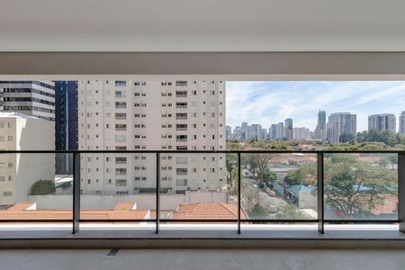 Apartamento para alugar com 166m², 4 quartos e 2 vagas Apartamento para alugar com 166m², 4 quartos e 2 vagasVaranda