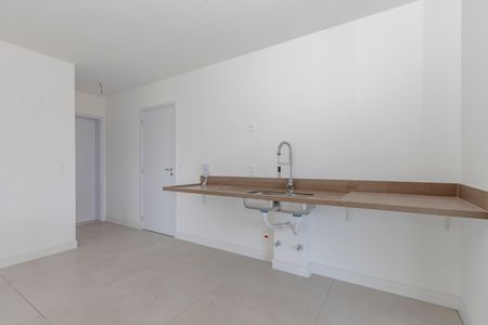 Apartamento para alugar com 166m², 4 quartos e 2 vagas Apartamento para alugar com 166m², 4 quartos e 2 vagasCozinha