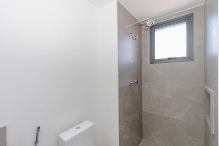 Apartamento para alugar com 166m², 4 quartos e 2 vagas Apartamento para alugar com 166m², 4 quartos e 2 vagasBanheiro da Suíte 2