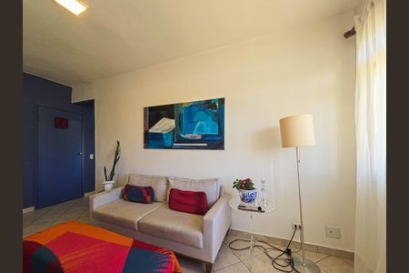 Sala de apartamento para alugar com 1 quarto, 90m² em Embaré, Santos