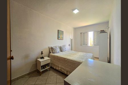 Quarto de apartamento para alugar com 1 quarto, 90m² em Embaré, Santos
