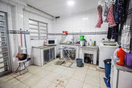 Casa à venda com 160m², 3 quartos e 1 vagaÁrea de serviço