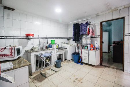 Casa à venda com 160m², 3 quartos e 1 vagaÁrea de serviço