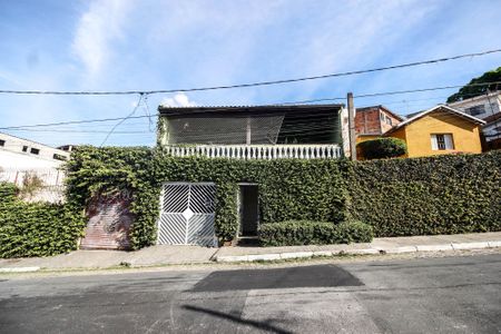 Casa à venda com 160m², 3 quartos e 1 vagaFachada
