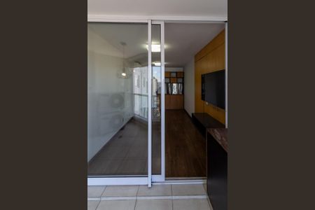 Apartamento para alugar com 49m², 1 quarto e 1 vaga Apartamento para alugar com 49m², 1 quarto e 1 vagaVaranda