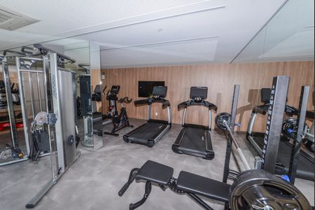 Apartamento à venda com 216m², 4 quartos e 3 vagasÁrea comum - Academia