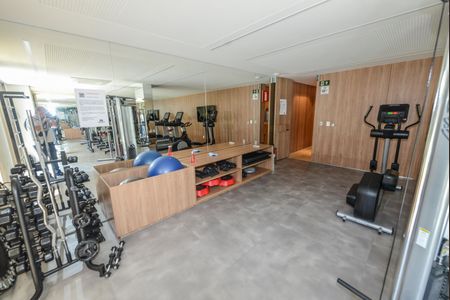 Apartamento à venda com 216m², 4 quartos e 3 vagasÁrea comum - Academia